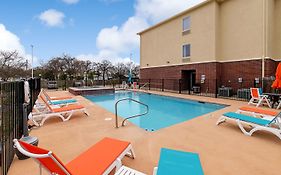 Comfort Inn & Suites Fredericksburg