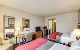 Comfort Inn & Suites And Suites Fredericksburg